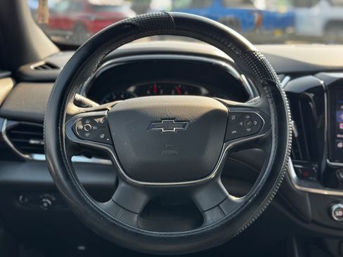 Used 2023 Chevrolet Traverse RS w/ LPO, Floor Liner Package image 3