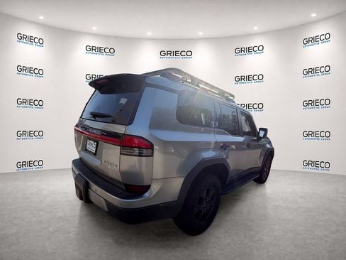Used 2024 Lexus GX 550 AWD/4WD image 7