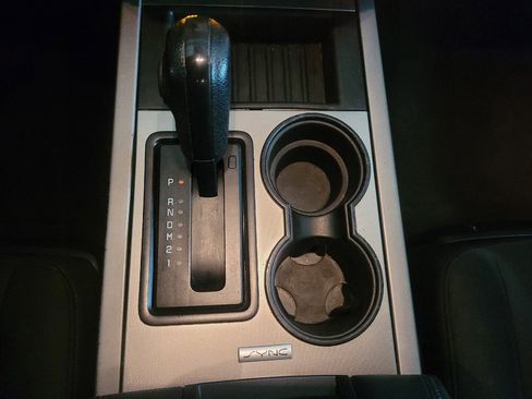 Used 2017 Ford Expedition XLT image 26