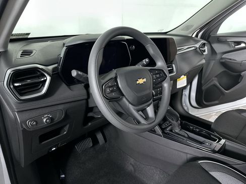 New 2026 Chevrolet TrailBlazer LS image 10