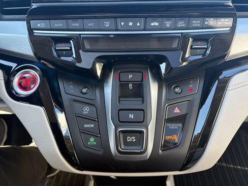 Certified 2026 Honda Odyssey Touring image 22