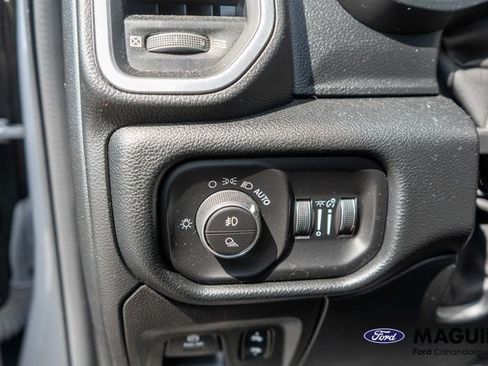 Used 2021 RAM 1500 Laramie w/ Sport Appearance Package AWD/4WD image 19