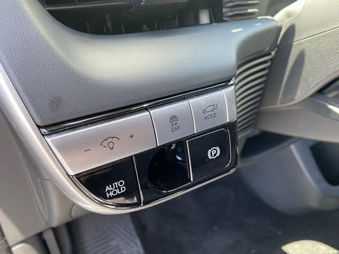 Used 2024 Hyundai Ioniq 5 SEL RWD image 20