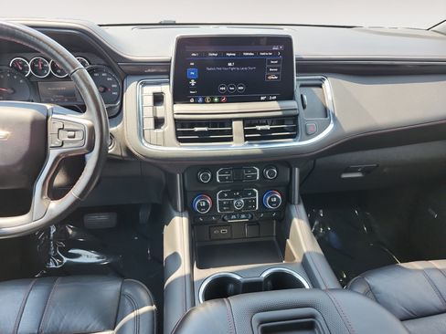 Used 2021 Chevrolet Suburban RST w/ Luxury Package AWD/4WD image 11
