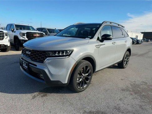 Used 2023 Kia Sorento X-Line EX image 5