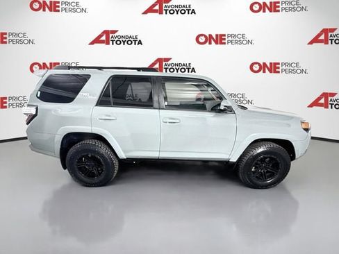 Certified 2023 Toyota 4Runner TRD Off-Road Premium w/ Moonroof Package AWD/4WD image 9