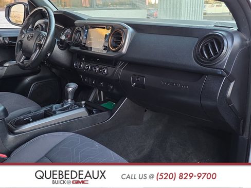 Used 2016 Toyota Tacoma TRD Off-Road w/ Towing Package image 27