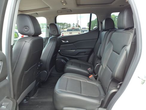 Used 2020 GMC Acadia SLT w/ LPO, Floor Liner Package AWD/4WD image 21