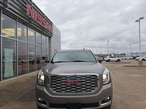 Used 2019 GMC Yukon Denali w/ Denali Ultimate Package image 6