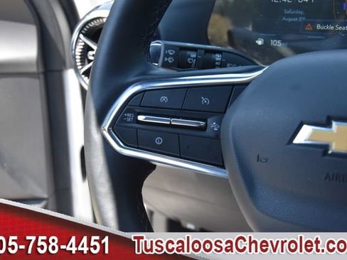 Used 2026 Chevrolet Equinox LT w/ Convenience Package II FWD image 29