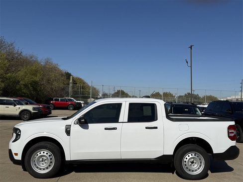 New 2026 Ford Maverick XL image 11