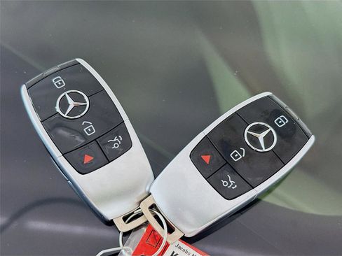 Used 2021 Mercedes-Benz E 450 4MATIC All-Terrain Wagon image 29