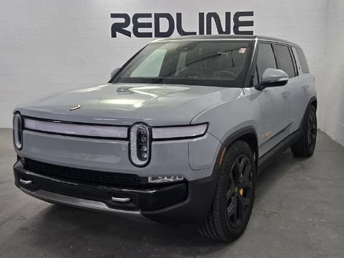 Used 2024 Rivian R1S Adventure AWD/4WD image 2