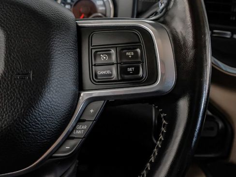 Used 2021 RAM 3500 Laramie image 19