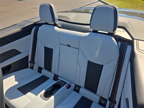 Used 2022 BMW M4 xDrive Competition w/ M Driver's Package image 9