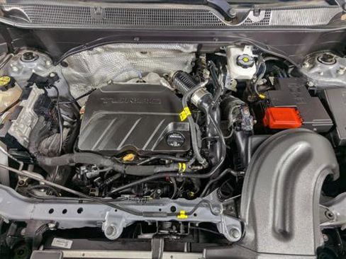 Used 2021 Buick Encore GX Select image 32