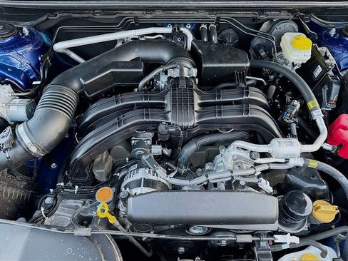 Certified 2025 Subaru Crosstrek 2.5i Limited w/ Crosstrek Mirror Package image 42