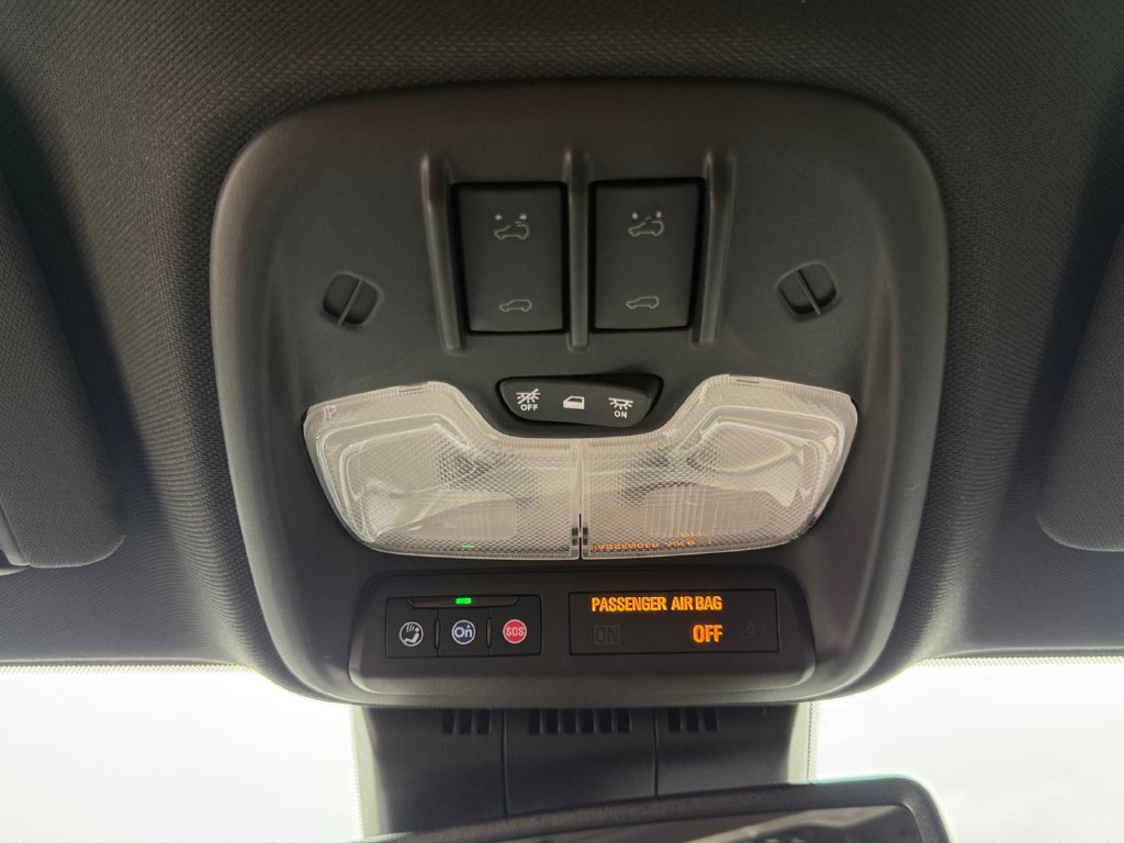 Used 2026 Chevrolet Colorado ZR2 w/ Technology Package AWD/4WD image 20