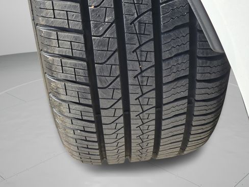 Used 2023 Volvo XC60 B6 Ultimate w/ Protection Package Premier image 39