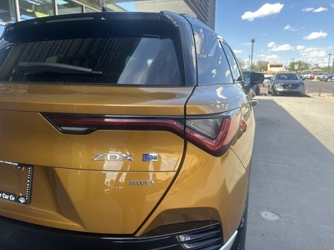 Used 2024 Acura ZDX Type S image 14