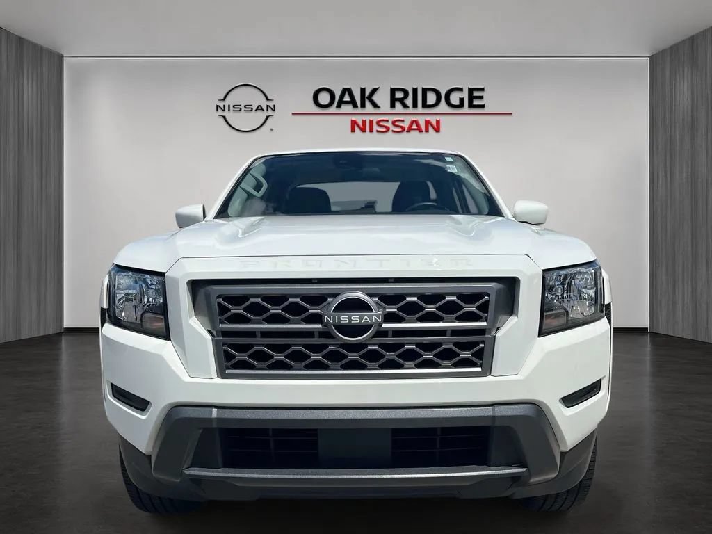 Used 2024 Nissan Frontier SV w/ Technology Package RWD image 8