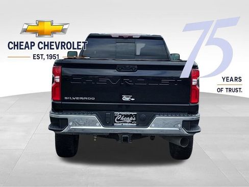 Used 2024 Chevrolet Silverado 2500 LTZ w/ LTZ Convenience Package AWD/4WD image 5