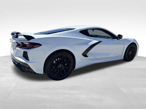 Used 2023 Chevrolet Corvette Stingray Preferred Cpe w/ 2LT RWD image 4