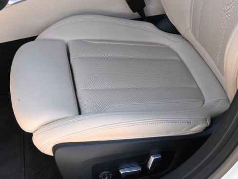 Certified 2023 BMW i4 eDrive35 w/ Premium Package image 28