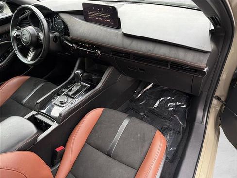 Used 2024 MAZDA MAZDA3 s image 25