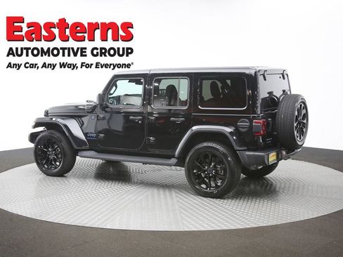 Used 2025 Jeep Wrangler Unlimited Sahara image 62