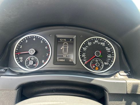 Used 2014 Volkswagen Tiguan SE FWD image 18