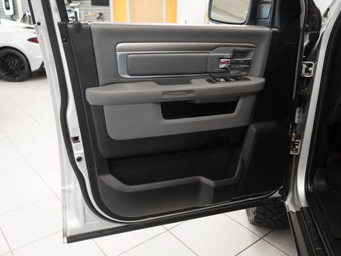 Used 2018 RAM 1500 Big Horn AWD/4WD image 5