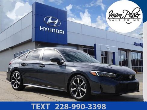 Used 2025 Honda Civic Sport Touring image 1