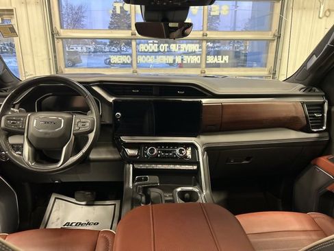 Used 2023 GMC Sierra 1500 Denali Ultimate image 37