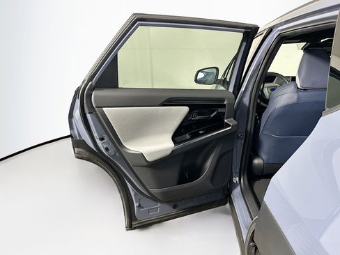 Used 2023 Subaru Solterra AWD image 25