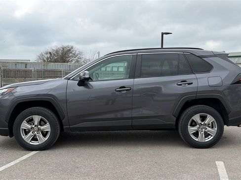 Certified 2024 Toyota RAV4 XLE image 10