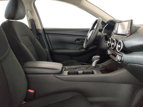 Used 2025 Nissan Sentra S FWD image 21