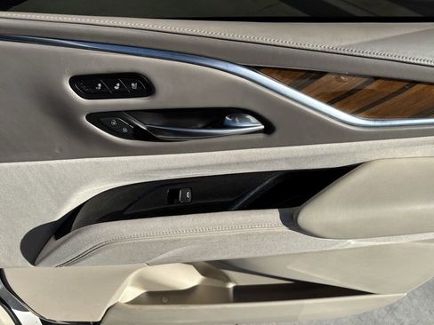 Used 2022 Cadillac Escalade Sport Platinum image 22