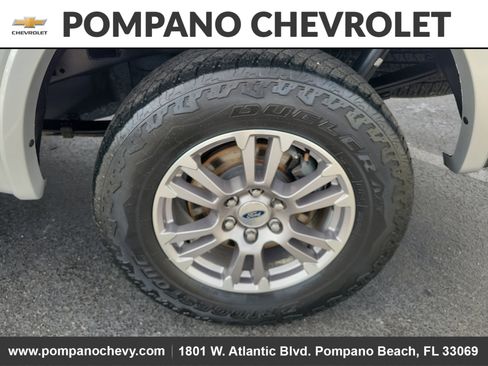 Used 2018 Ford F150 Lariat w/ Equipment Group 501A Mid image 9