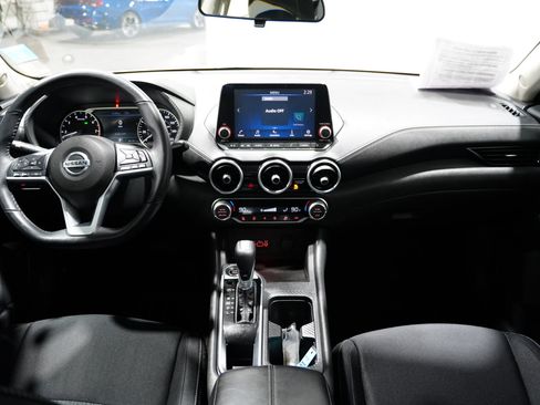 Used 2021 Nissan Sentra SV image 18