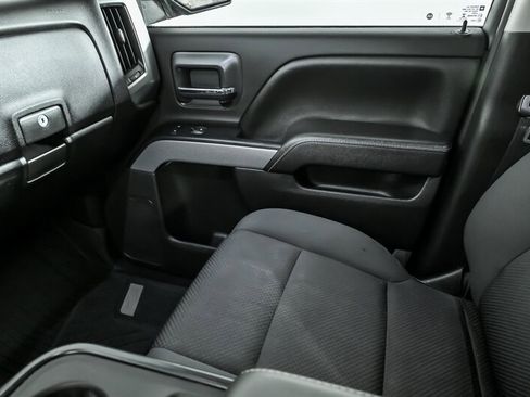 Used 2018 Chevrolet Silverado 1500 LT w/ All Star Edition image 28