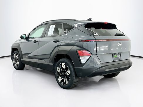 Used 2025 Hyundai Kona SEL AWD/4WD image 5