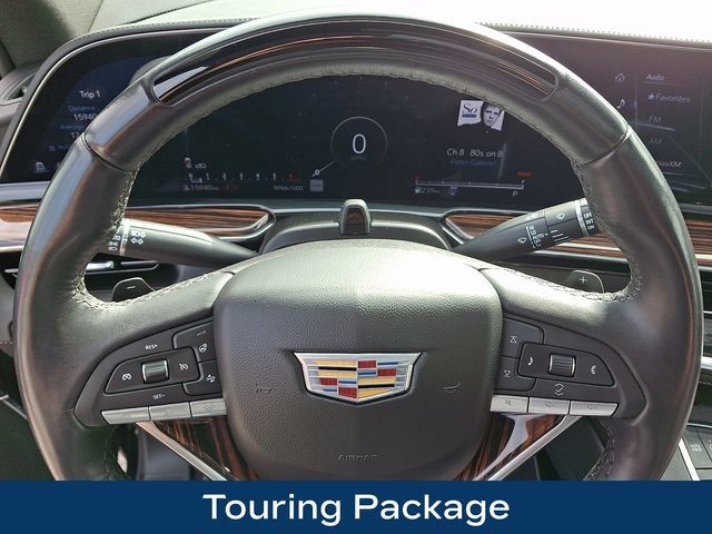 Used 2024 Cadillac Escalade Premium Luxury w/ Performance Package AWD/4WD image 4