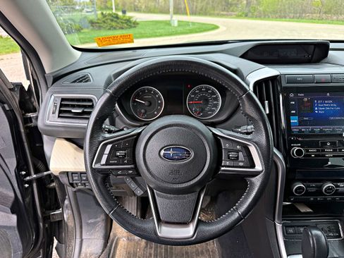 Used 2021 Subaru Ascent Premium w/ Convenience Package AWD/4WD image 14