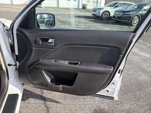 Used 2010 Ford Fusion SE image 14