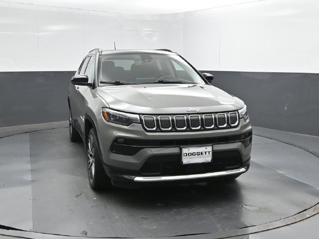 Used 2022 Jeep Compass Limited w/ Elite Group AWD/4WD image 17