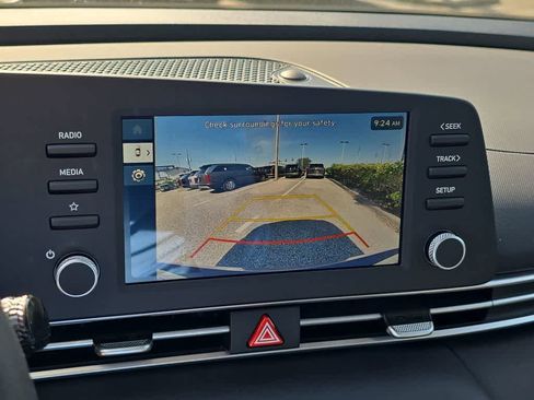 New 2026 Hyundai Elantra SE w/ Cargo Package FWD image 31