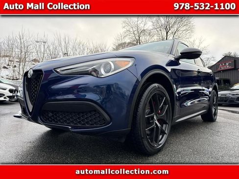 Used 2020 Alfa Romeo Stelvio AWD w/ Nero Edizione image 16
