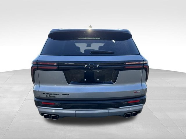 Used 2024 Chevrolet Traverse Z71 w/ Enhanced Driving Package AWD/4WD image 4