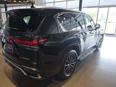 Used 2026 Lexus LX 600 F Sport w/ Accessory Package (Z1) AWD/4WD image 4
